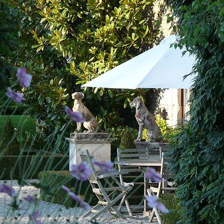 Manoir De Kerledan Hotel Carhaix-Plouguer Esterno foto