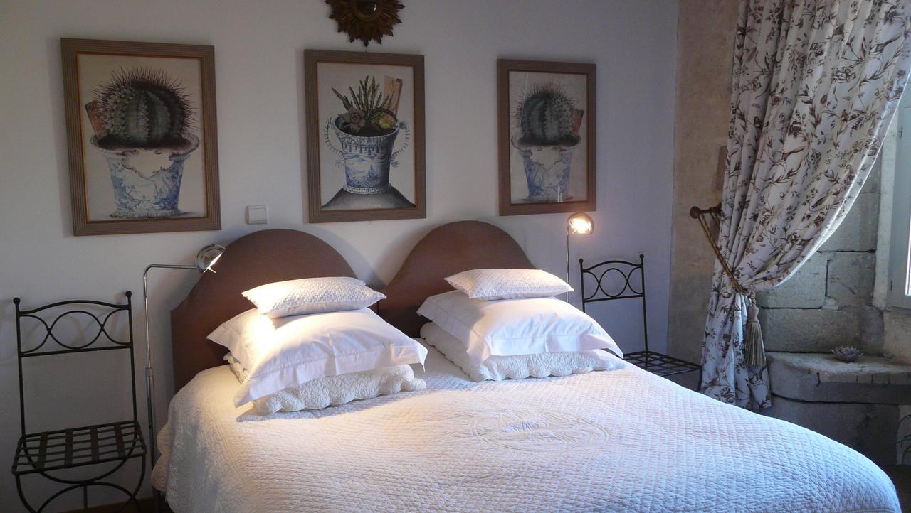 Manoir De Kerledan Hotel Carhaix-Plouguer Esterno foto